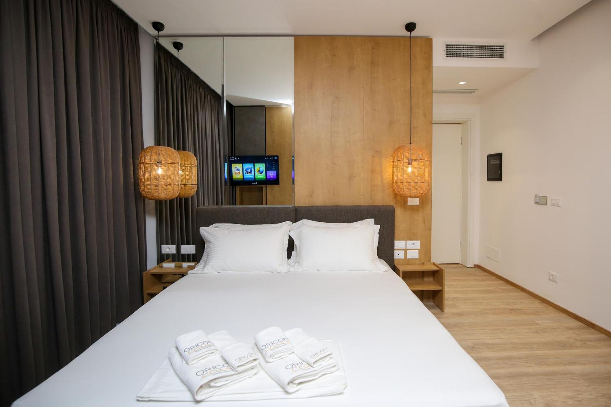 Oricon Coast Luxury Resort Orikum Ngoại thất bức ảnh