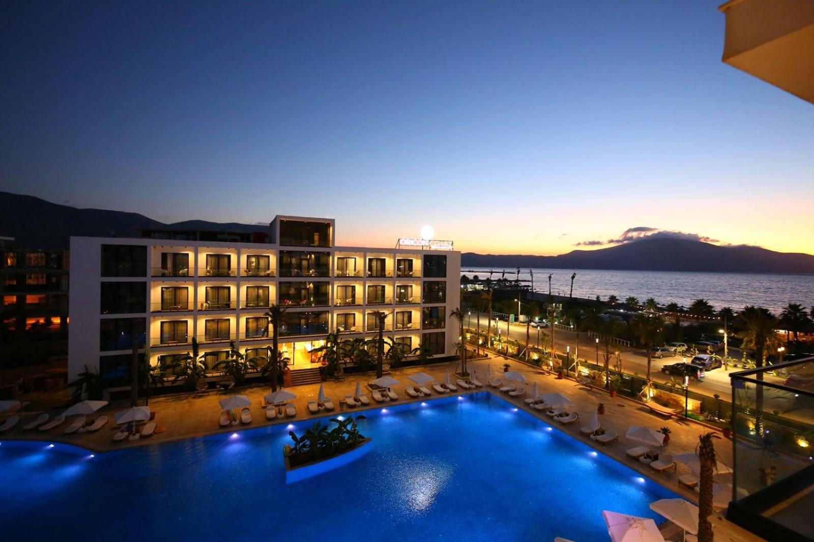 Oricon Coast Luxury Resort Orikum Ngoại thất bức ảnh