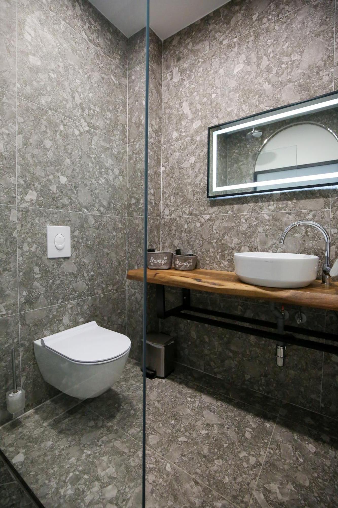 Oricon Coast Luxury Resort Orikum Ngoại thất bức ảnh