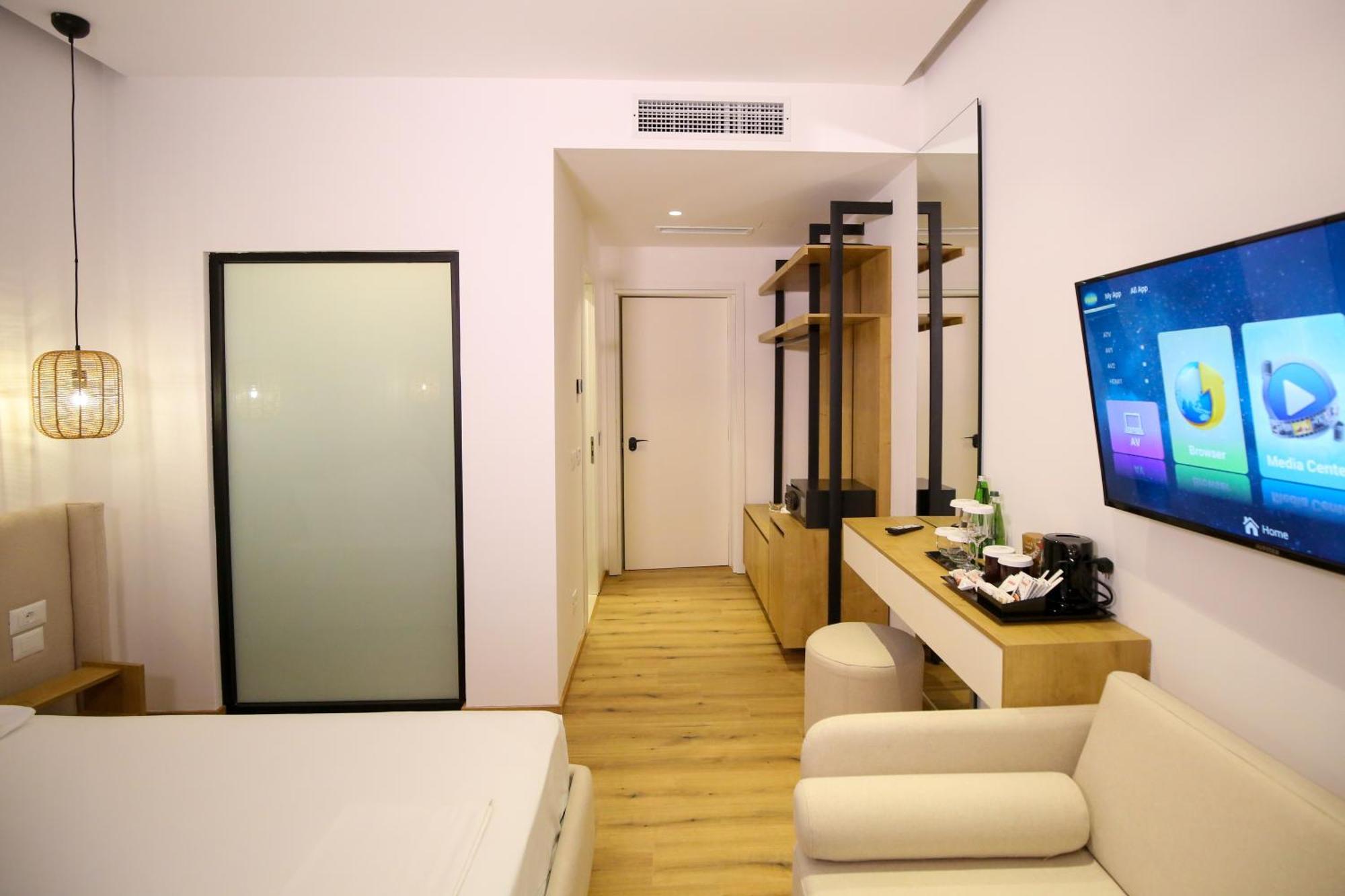 Oricon Coast Luxury Resort Orikum Ngoại thất bức ảnh