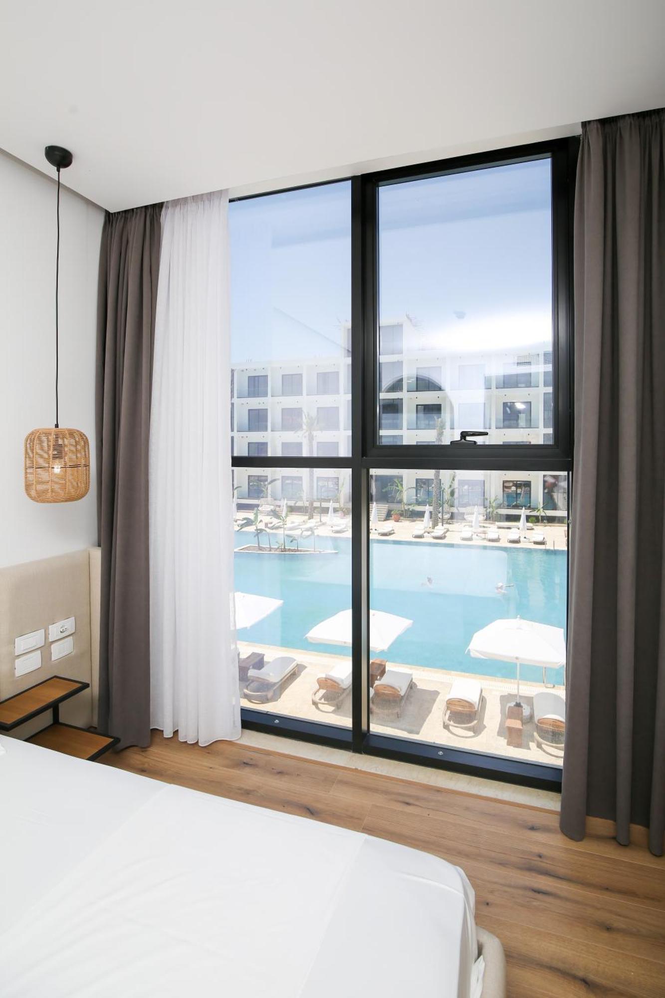 Oricon Coast Luxury Resort Orikum Ngoại thất bức ảnh