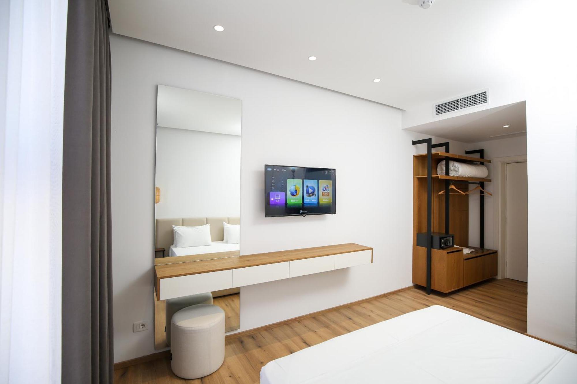 Oricon Coast Luxury Resort Orikum Ngoại thất bức ảnh